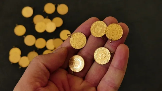 Gram altın 6 bin 790 liradan işlem görüyor